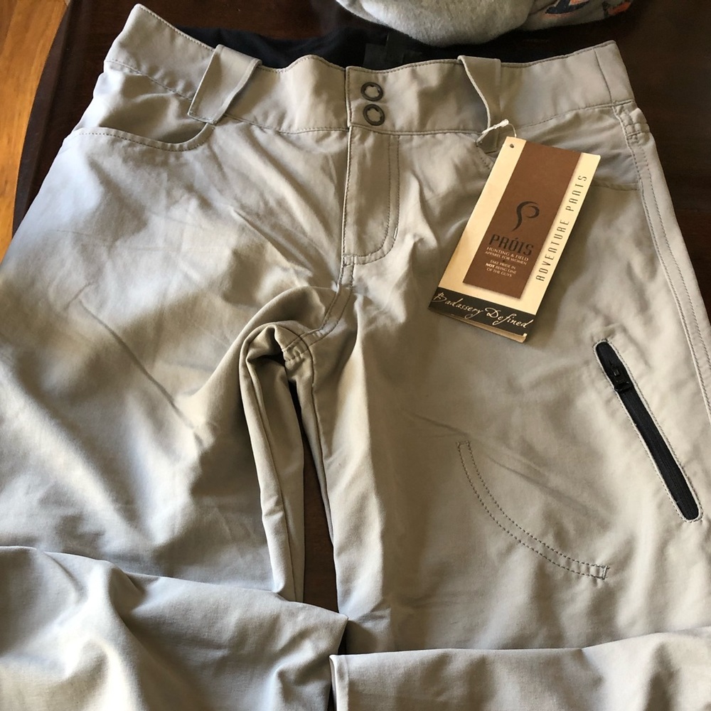 Prois Women’s hunting pants.